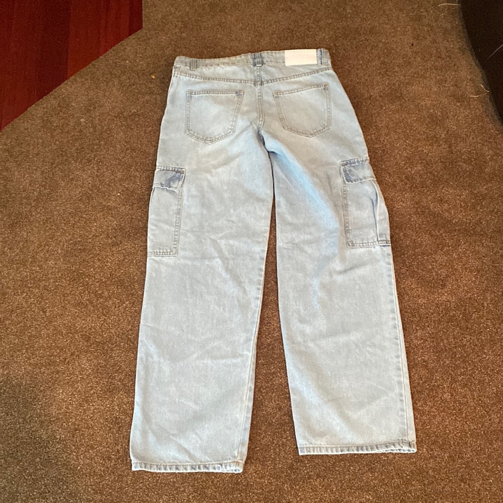 Boohoo, Blue jeans.